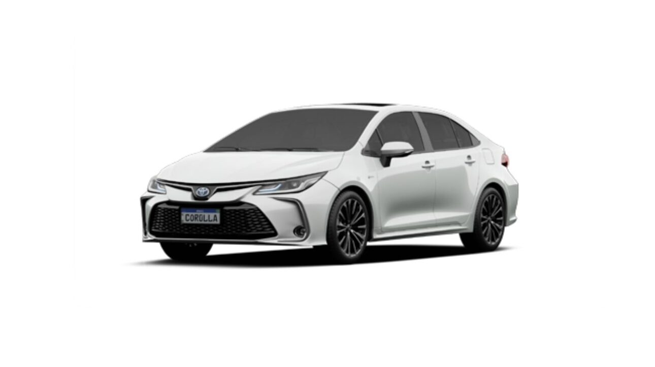 Toyota Corolla Hybrid - BYD King chega para desafiar o Toyota Corolla Hybrid com mais potência, autonomia elétrica e tecnologia inovadora no mercado brasileiro de sedãs.