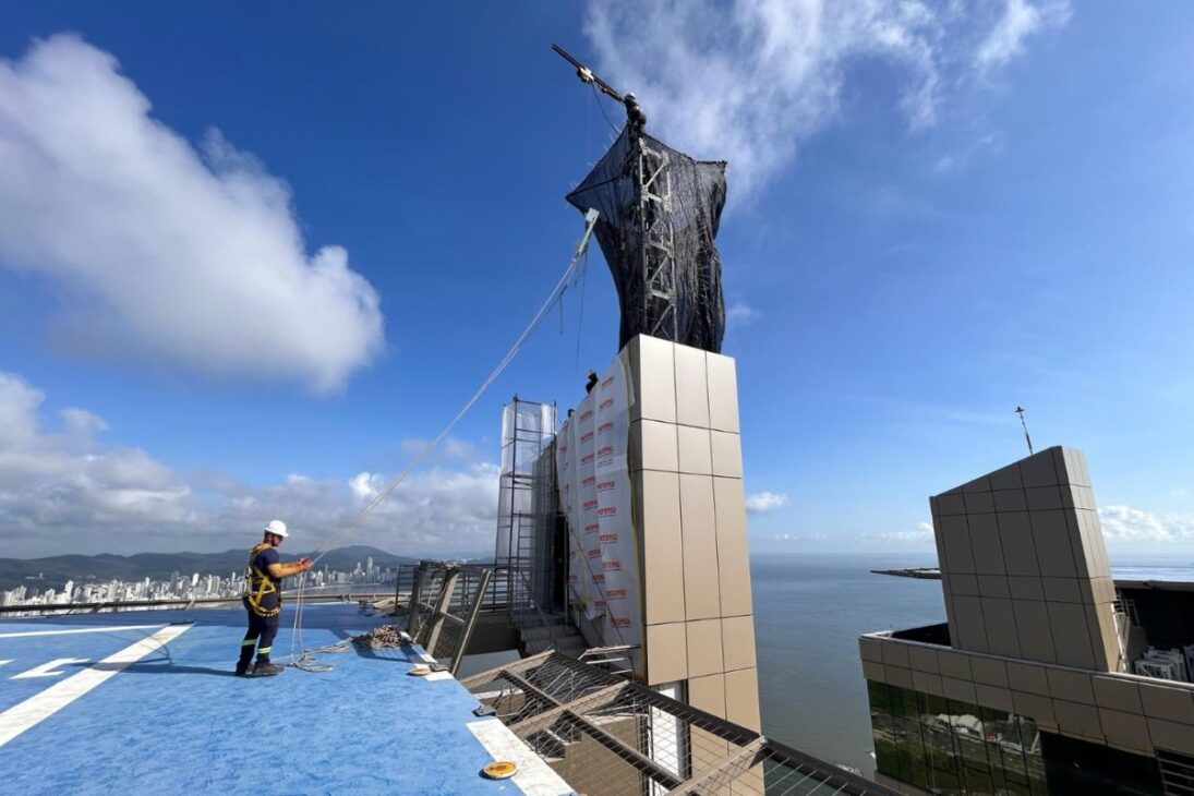 O prédio mais alto do Brasil: com 294 metros de altura, são as torres gêmeas brasileiras