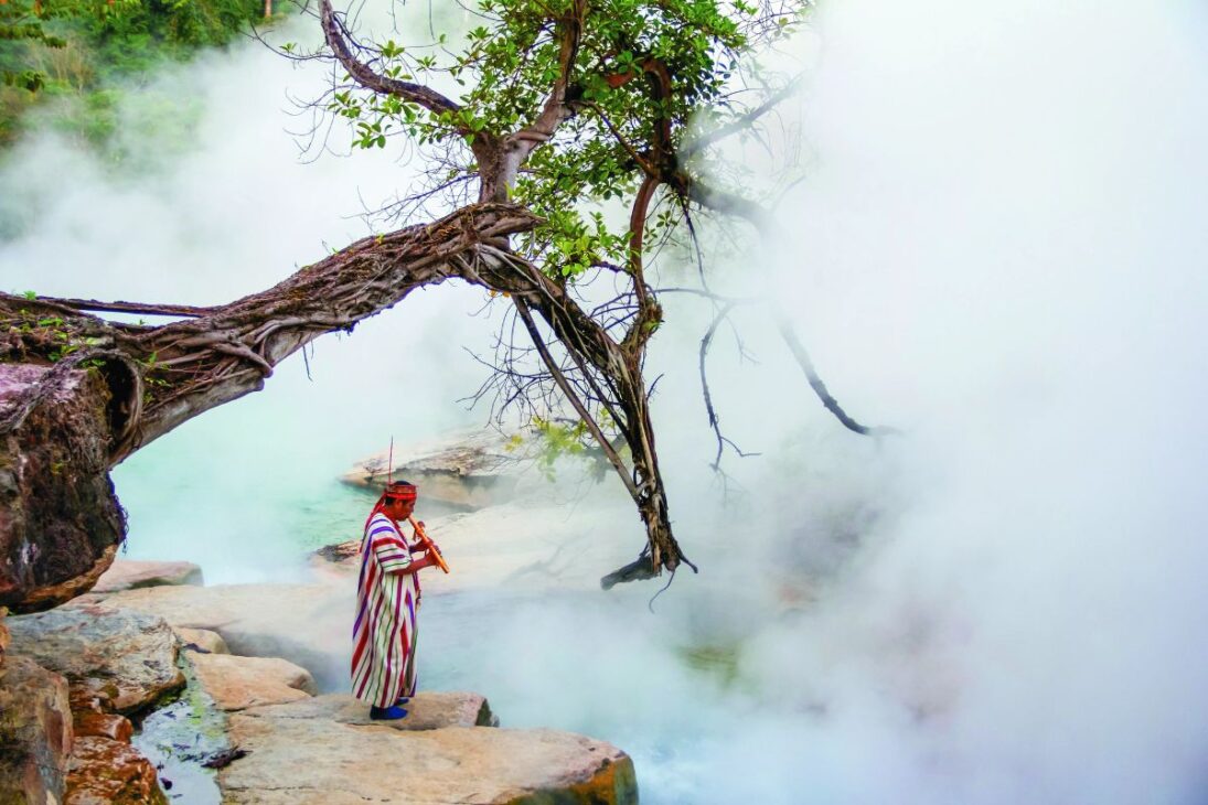 O rio que ferve na Amazônia Peruana de 6 km com águas que atingem 90°C, um fenômeno geotérmico que era considerado lenda