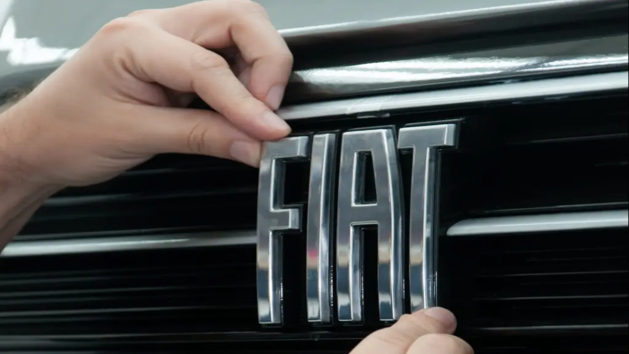 Fiat - palio - carro popular -