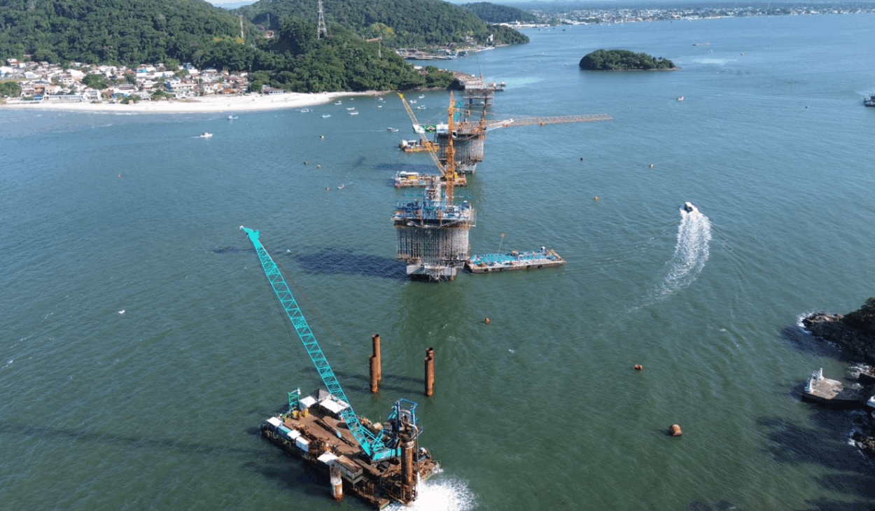 Ponte de Guaratuba avança com 60% concluída, gera 600 empregos e promete revolucionar turismo e mobilidade no litoral do Paraná até 2026.. (Imagem: Consórcio Supervisor Ponte de Guaratuba)
