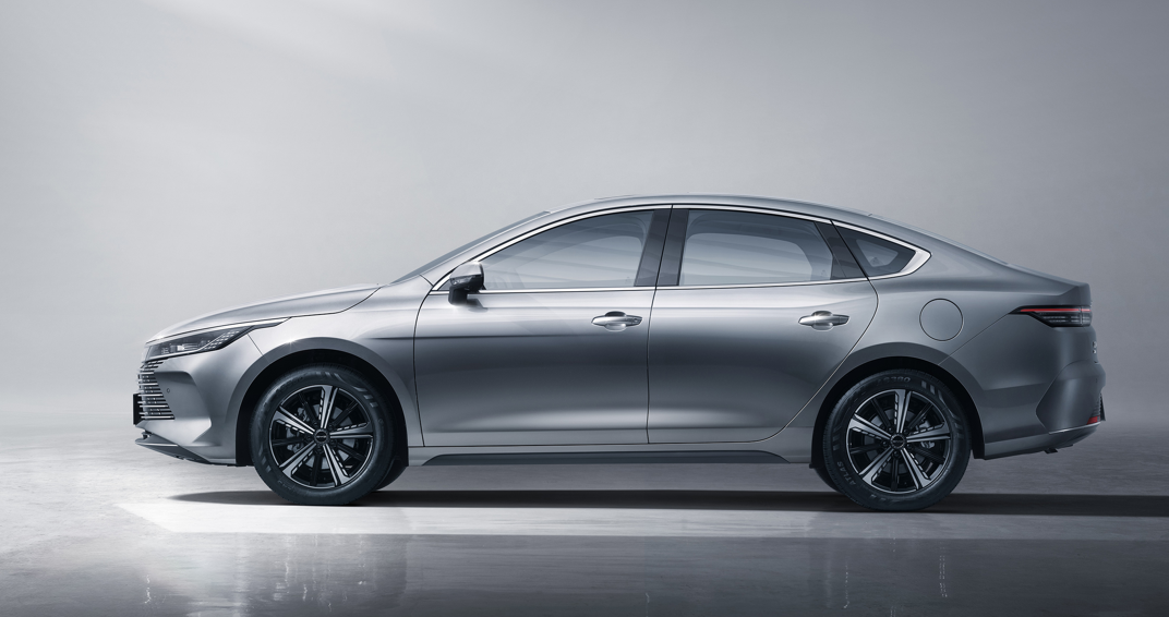 BYD King, um dos carros da marca chinesa que circulam pelo Brasil. (Imagem: divulgação)