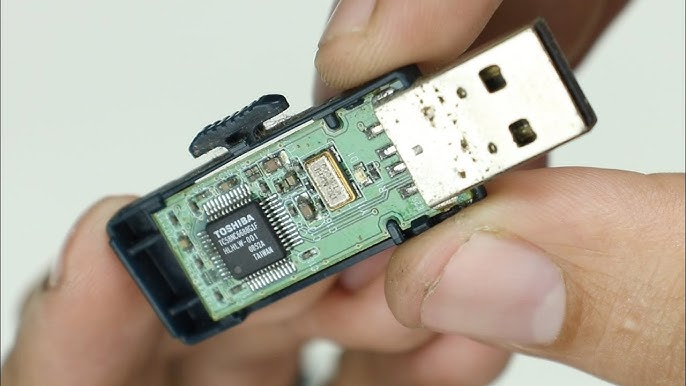 Pendrive velho pode ser mais útil do que você imagina: transforme-o em chave de segurança, antivírus portátil e muito mais com dicas práticas.