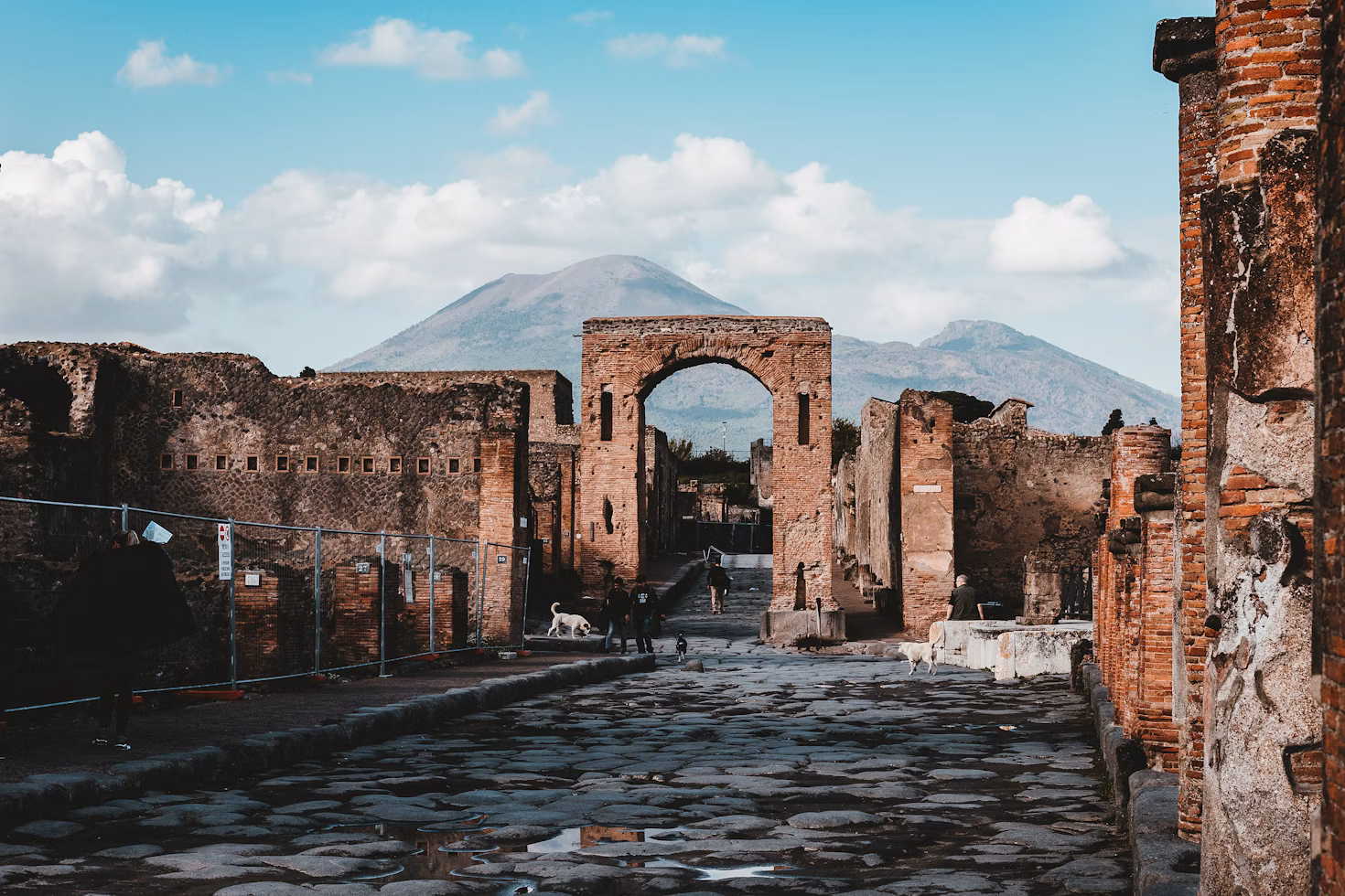 Pompeia, Cidade romana, Maldição, Ruínas