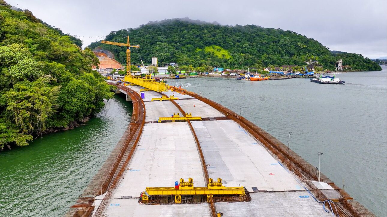A Ponte de Guaratuba avança 65% no litoral do Paraná, com investimento de R$ 400 milhões, unindo Matinhos e Guaratuba. Saiba mais.