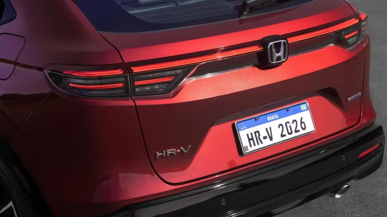 Conheça o novo Honda HR-V 2026: design atualizado, motor turbo eficiente e pacote tecnológico ampliado. Veja versões, preços e novidades.