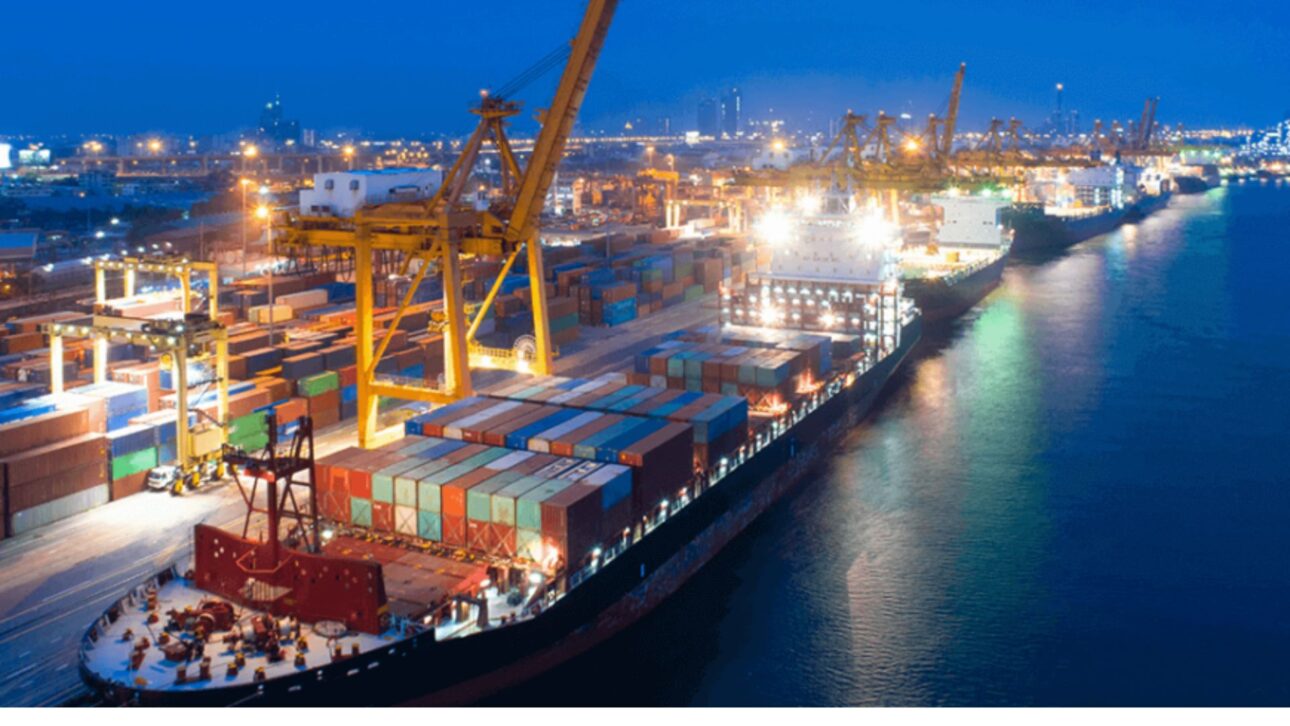 Porto de Santos passa por transformação histórica com obras bilionárias, túnel submerso, ferrovia ampliada e geração de milhares de empregos.