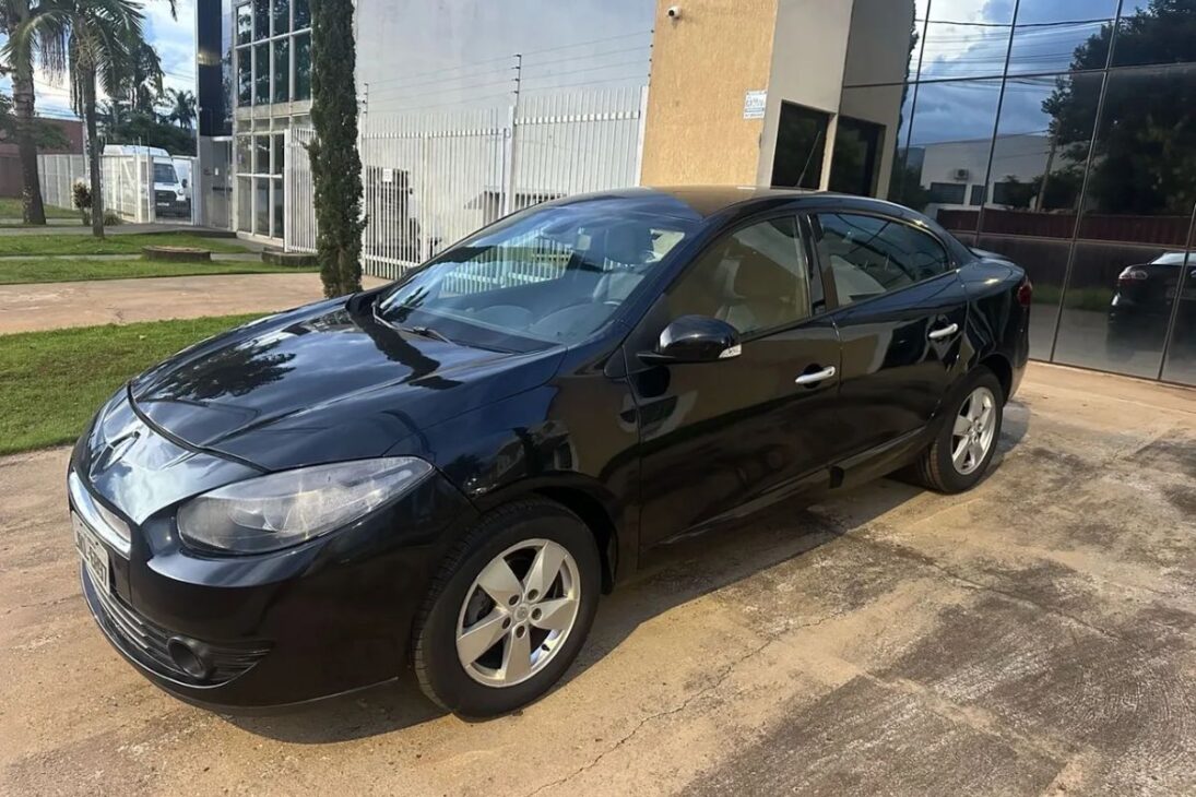 5 carros baratos e completos de R$ 28 mil a R$ 59 mil que valem mais que muito 0 km básico
