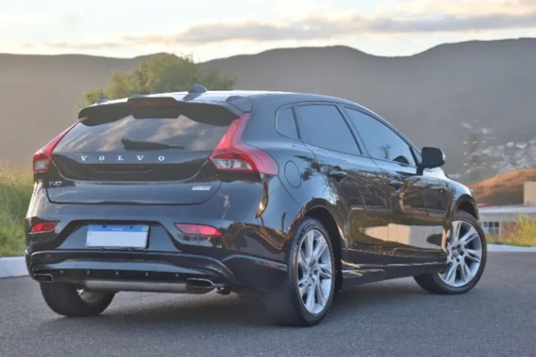 5 carros baratos que parecem caros e impressionam na rua por menos de R$ 85 mil