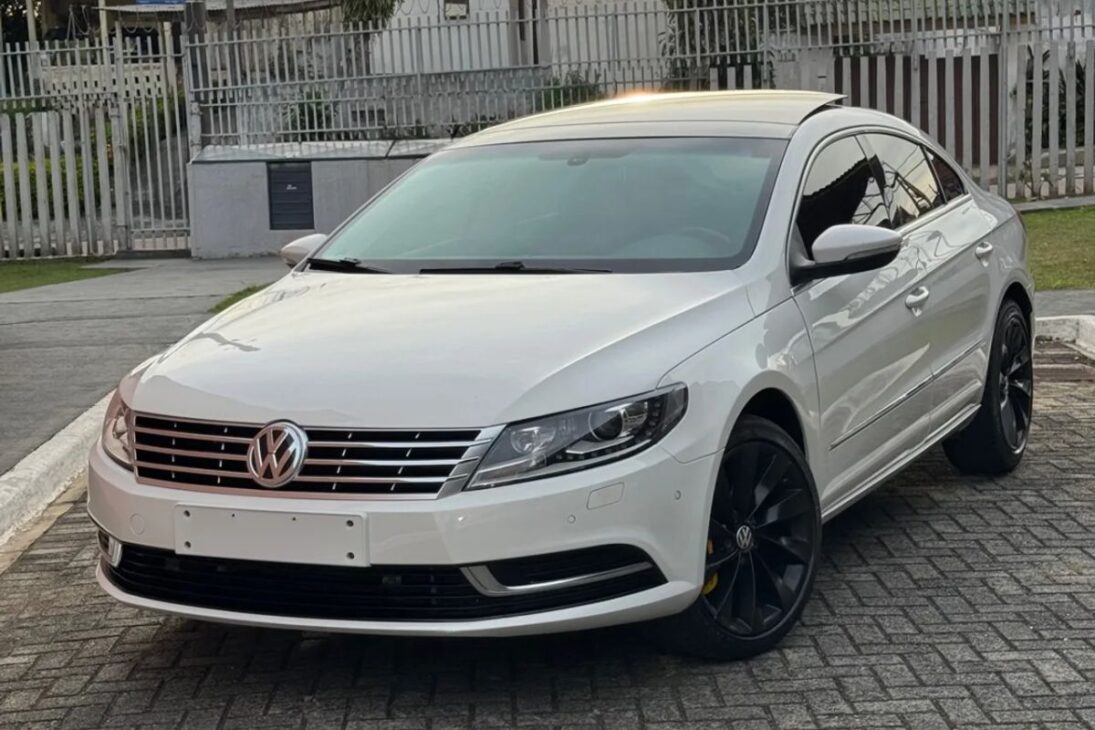 5 carros usados confiáveis e baratos em 2025 para fugir dos preços abusivos