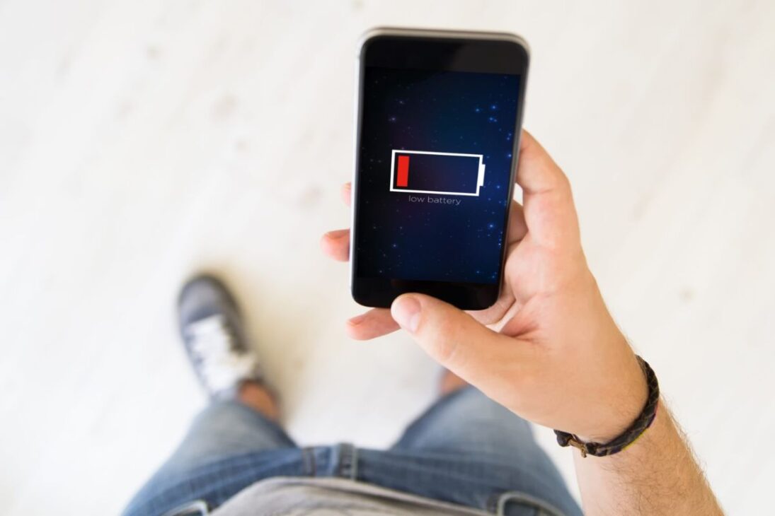 5 coisas que você faz todos os dias e que acabam com a bateria do seu celular