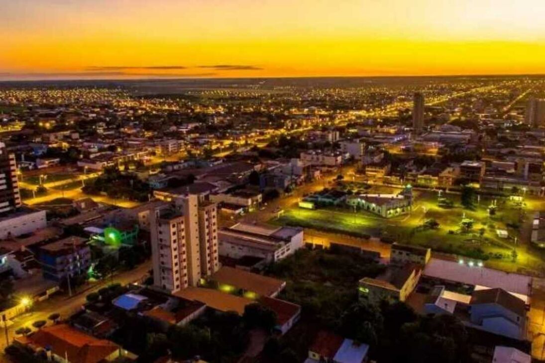 A cidade do interior que mais cresce no Brasil nasceu nos anos 80, se emancipou em 2000 e virou a 'Capital do Agronegócio'
