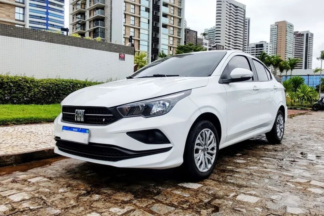 Carros para o dia a dia com porta-malas grande, economia e mecânica confiável por até R$ 58 mil