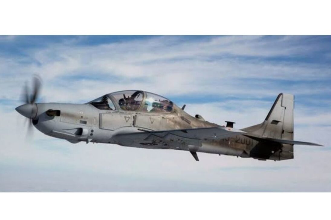 EUA fecham acordo de US$ 100 milhões para manter frota de Super Tucano ativa no Líbano