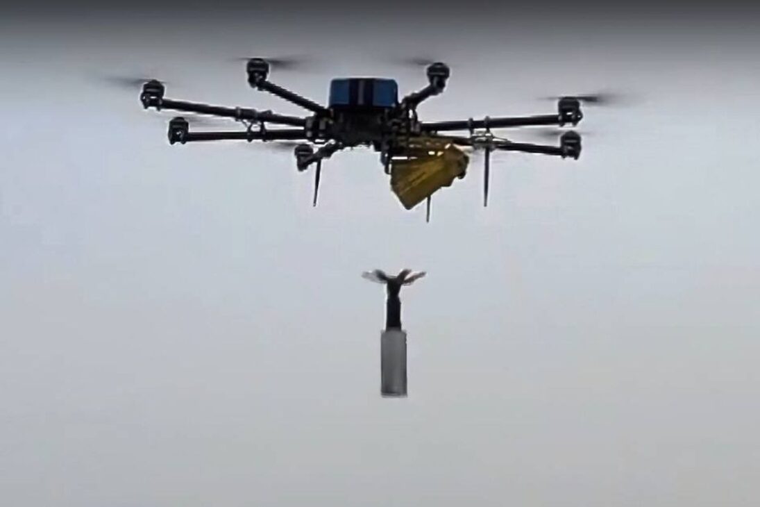 Elon Musk: 'É melhor descobrirmos como construir drones em escala rapidamente, ou estaremos condenados a ser um Estado vassalo'