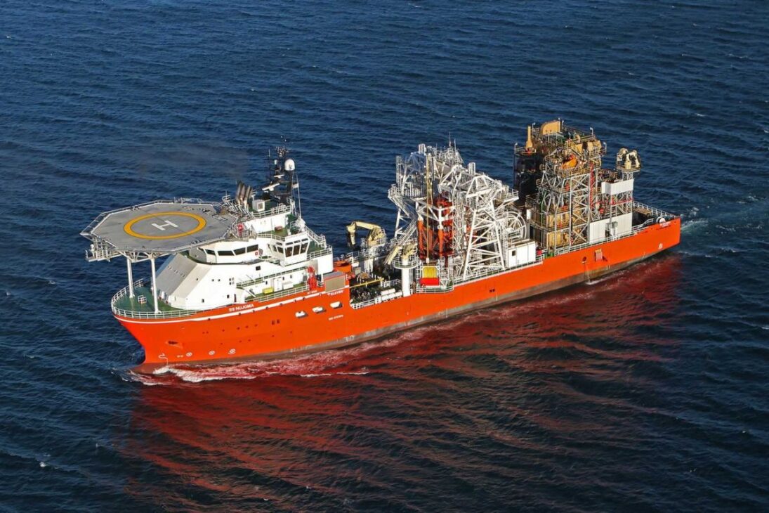 Equipada com um robô de 285 toneladas, a 'SS Nujoma' é o navio de mineração que usa tecnologia de vácuo para encontrar diamantes no fundo do oceano