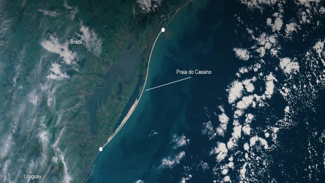 Descubra por que a Praia do Cassino, no RS, é considerada a maior praia do mundo, com 254 km de extensão e cenários impressionantes.