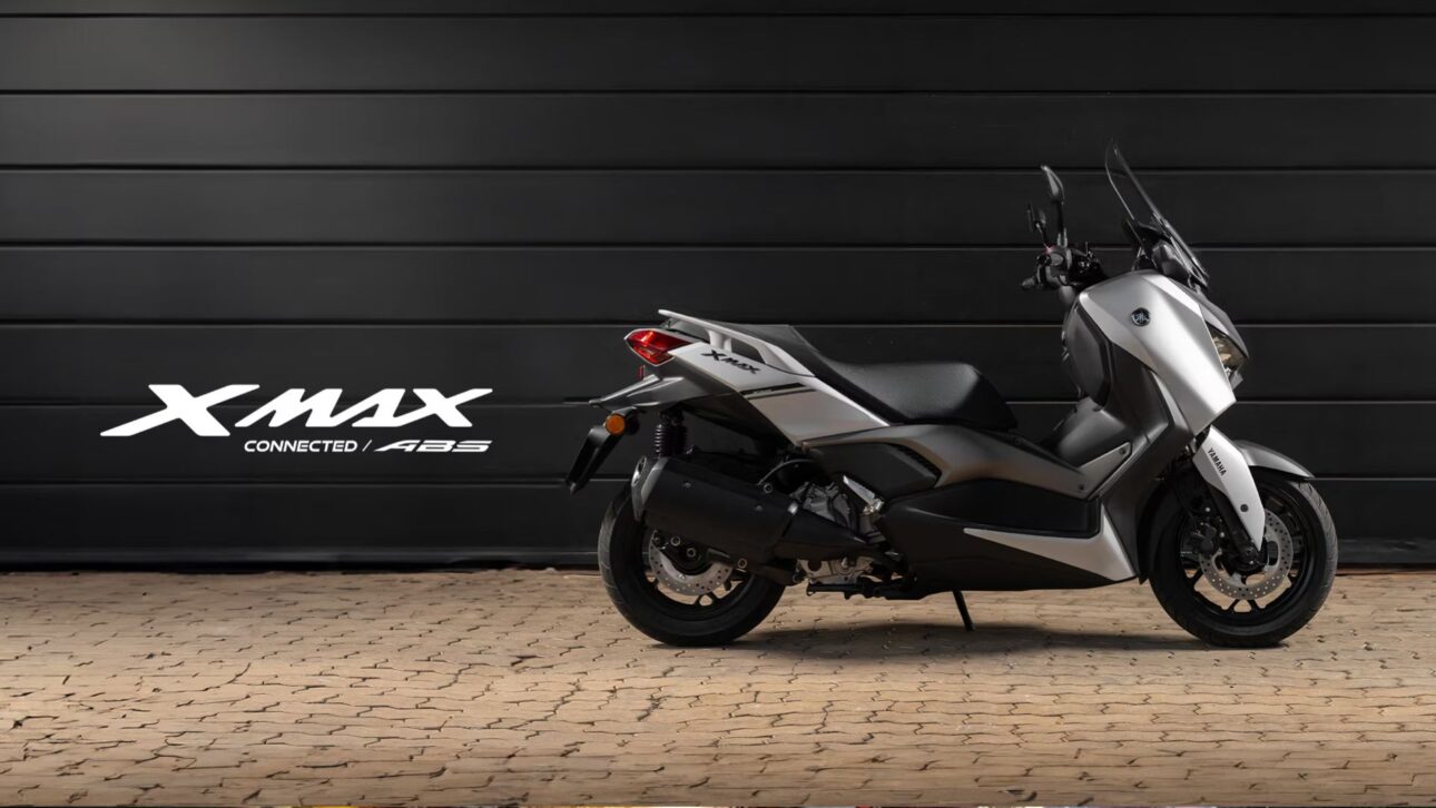 Yamaha XMAX 250 2025 traz painel digital, 31 km/l de consumo, motor Blue Core, autonomia de 400 km e conectividade no segmento premium.