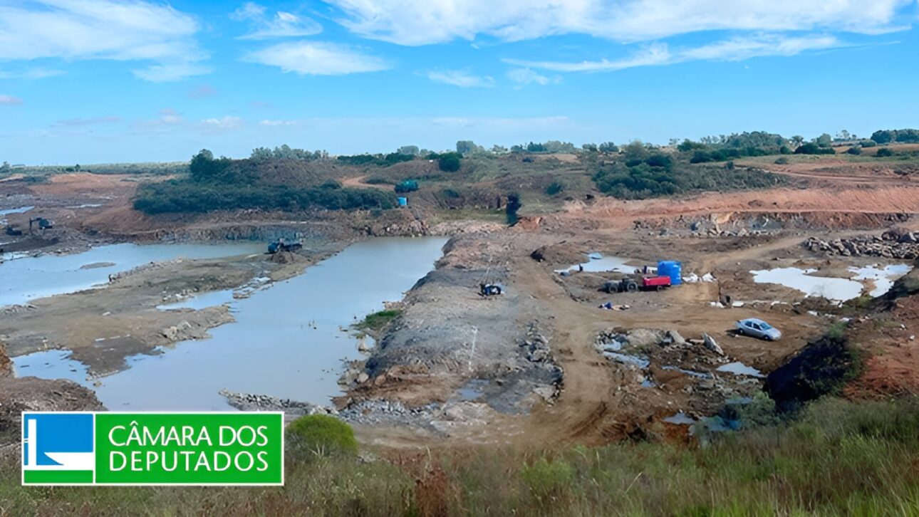 Produtores rurais do RS enfrentam dívidas bilionárias após estiagens e enchente. Projeto de securitização pode ser a saída. (Imagem: reprodução/ youtube)