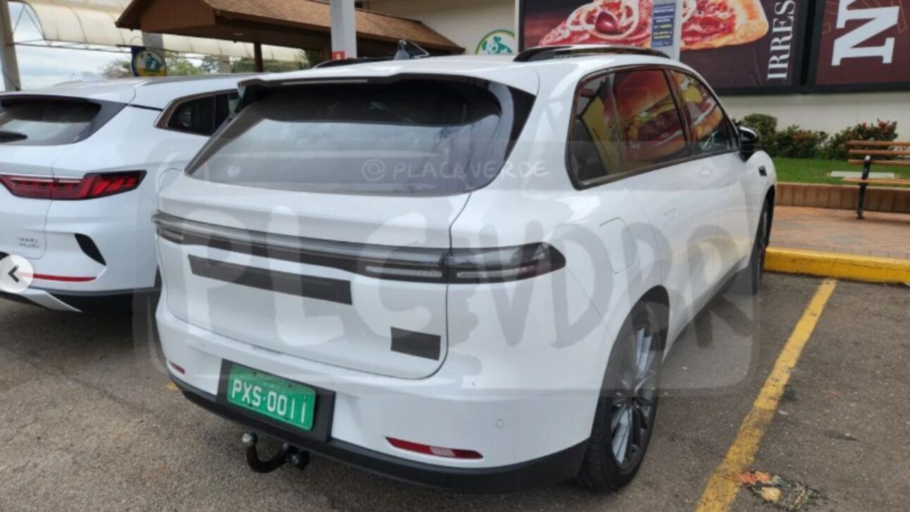 Leapmotor C10 chega ao Brasil com preço acessível, grande autonomia e tecnologia de ponta, prometendo revolucionar o mercado de SUVs elétricos em 2025.