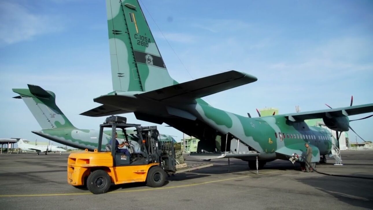 Crise na Força Aérea Brasileira expõe falta de combustível e risco aos projetos estratégicos, enquanto o orçamento federal segue bloqueado.