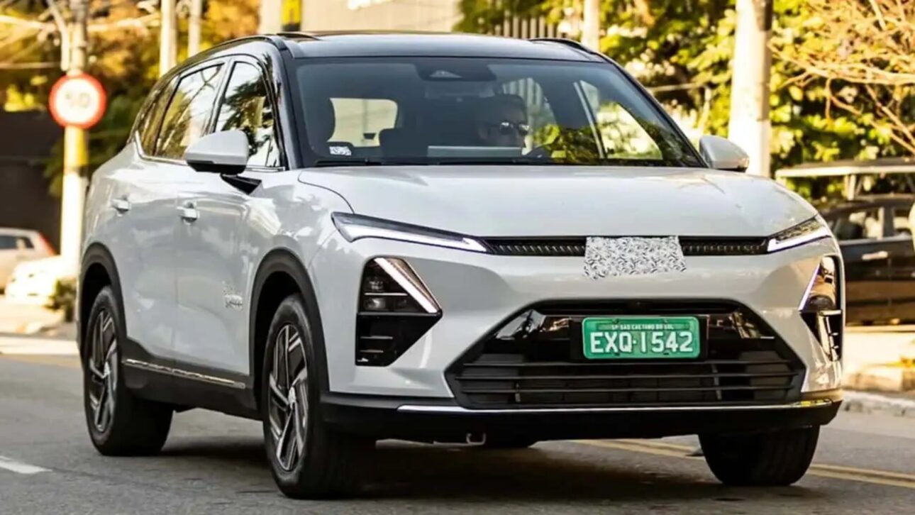 Chevrolet Captiva EV chega ao Brasil com 204 cv e autonomia de até 510 km. SUV elétrico aposta em tecnologia e deve ser lançado em 2025.