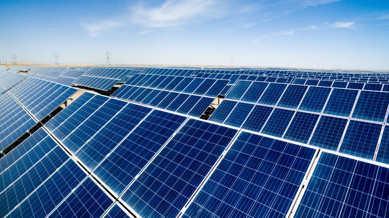 A Karpowership investe mais de R$ 10 milhões em usina solar em Itaguaí (RJ), com capacidade para abastecer 1.500 casas e gerar créditos de energia para comércios e serviços locais.