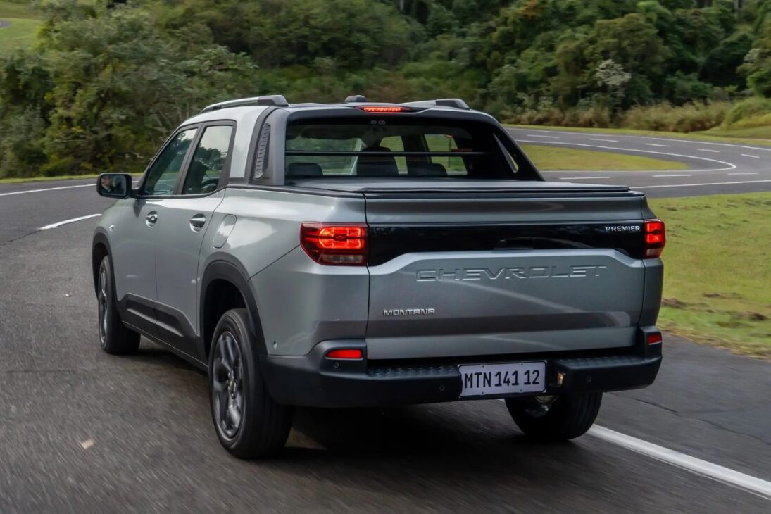 Nova Chevrolet Montana 2026 é lançada com até seis airbags, turbo flex e até 13,7 km/l com gasolina