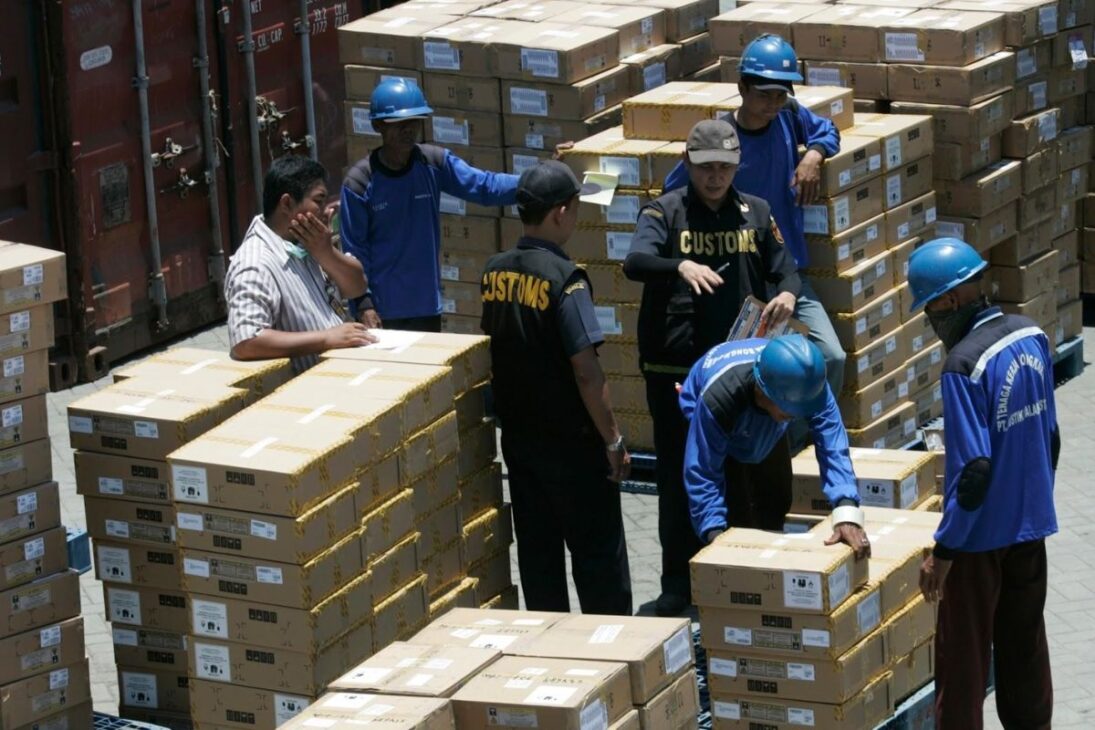 Nova taxa da shein e aliexpress: a engenharia por trás do sistema que calcula e cobra seu imposto na hora da compra