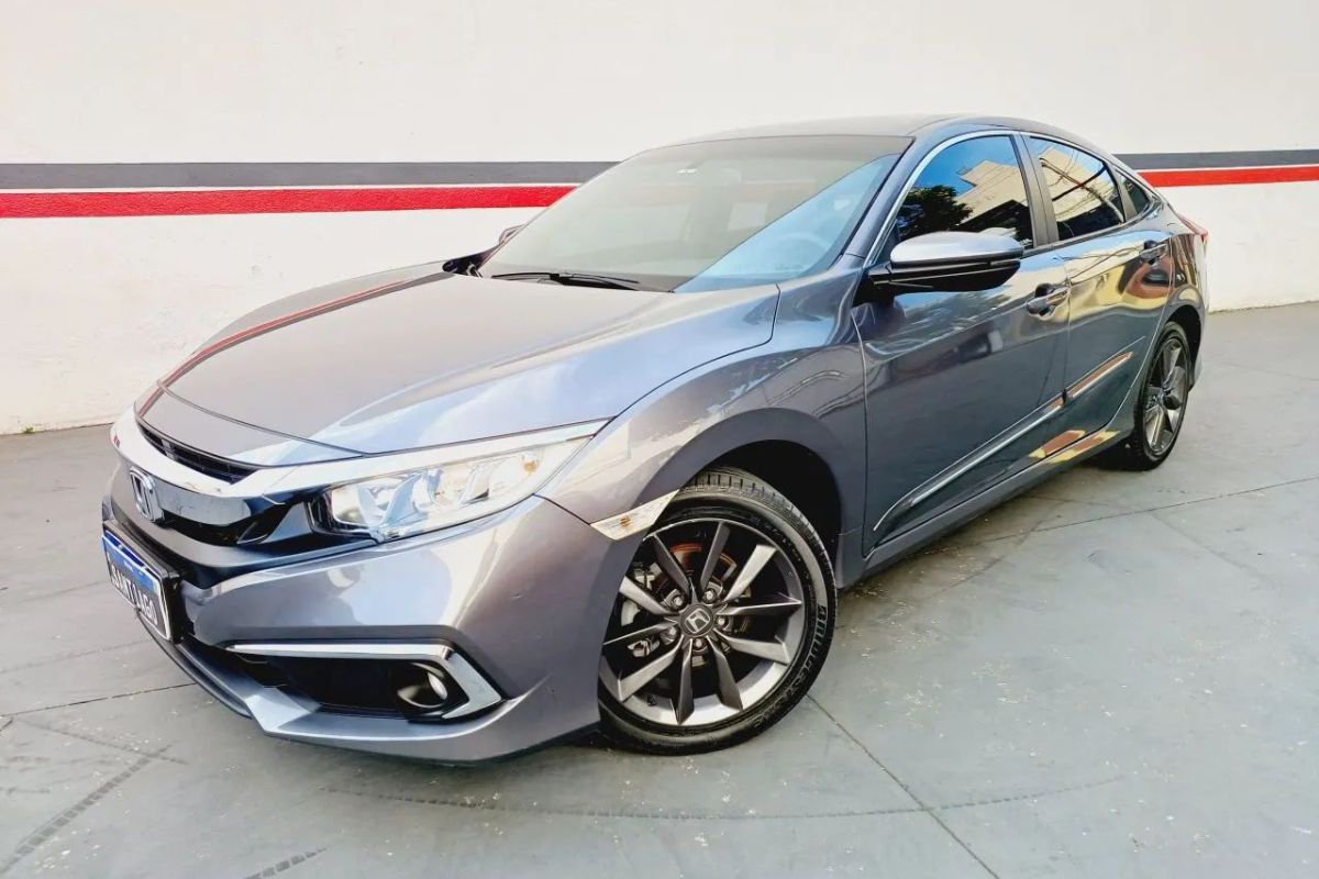 The 6 Used Cars That Can Take a Hit and Still Look Good When Resold