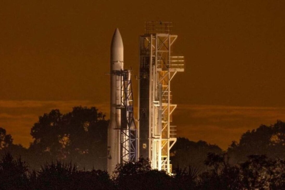 Primeiro foguete da Austrália cai segundos após decolar e levanta debate sobre nova corrida espacial