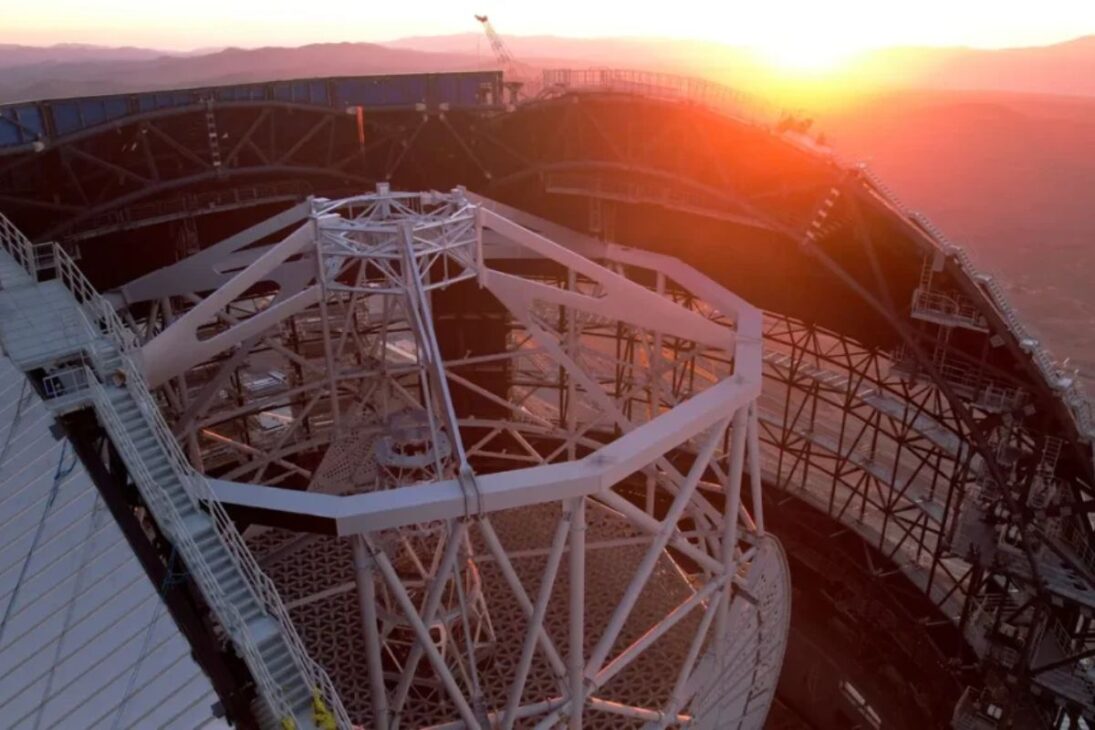 Telescópio gigante no deserto do Atacama será o maior do mundo e entra em fase avançada de construção
