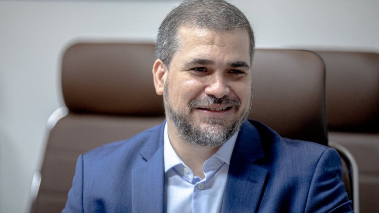 Petrobras reafirma interesse em participar do maior leilão de óleo e gás da Índia. Iniciativa fortalece parcerias estratégicas e amplia presença internacional da estatal.