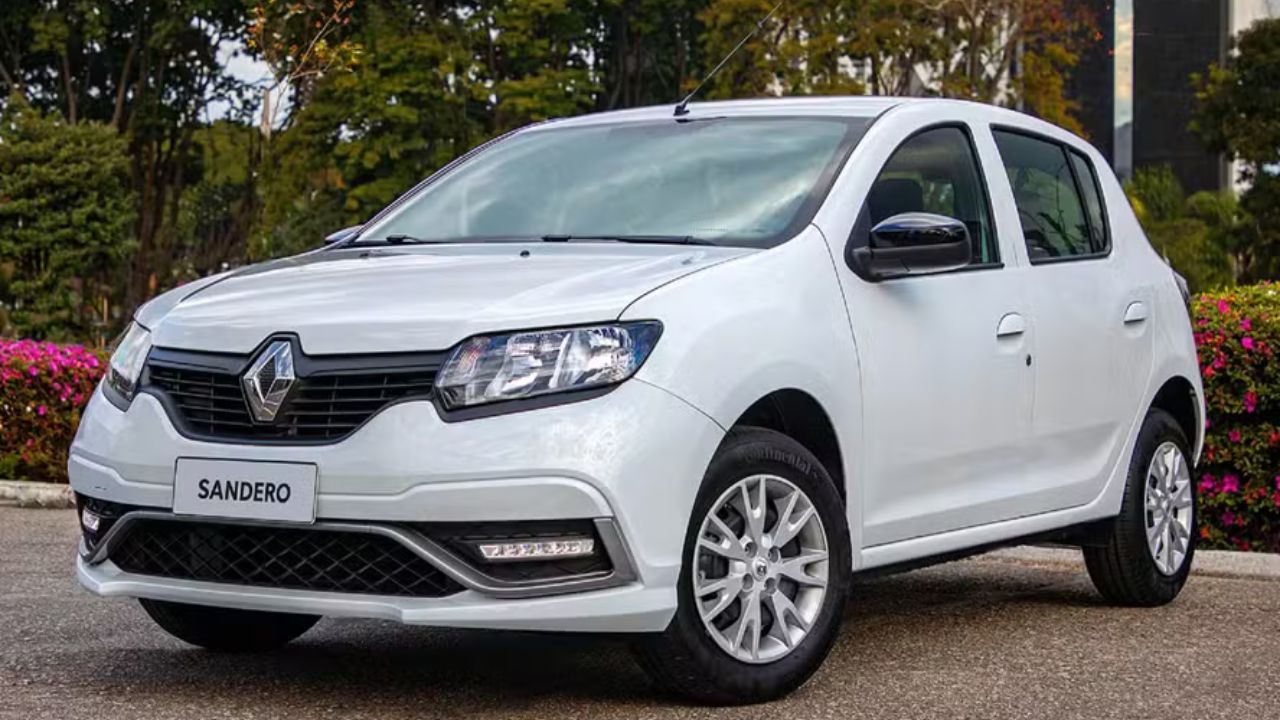 6 carros seminovos a partir de R$ 39.900 ainda na garantia de fábrica para você fugir dos preços altos dos 0 km