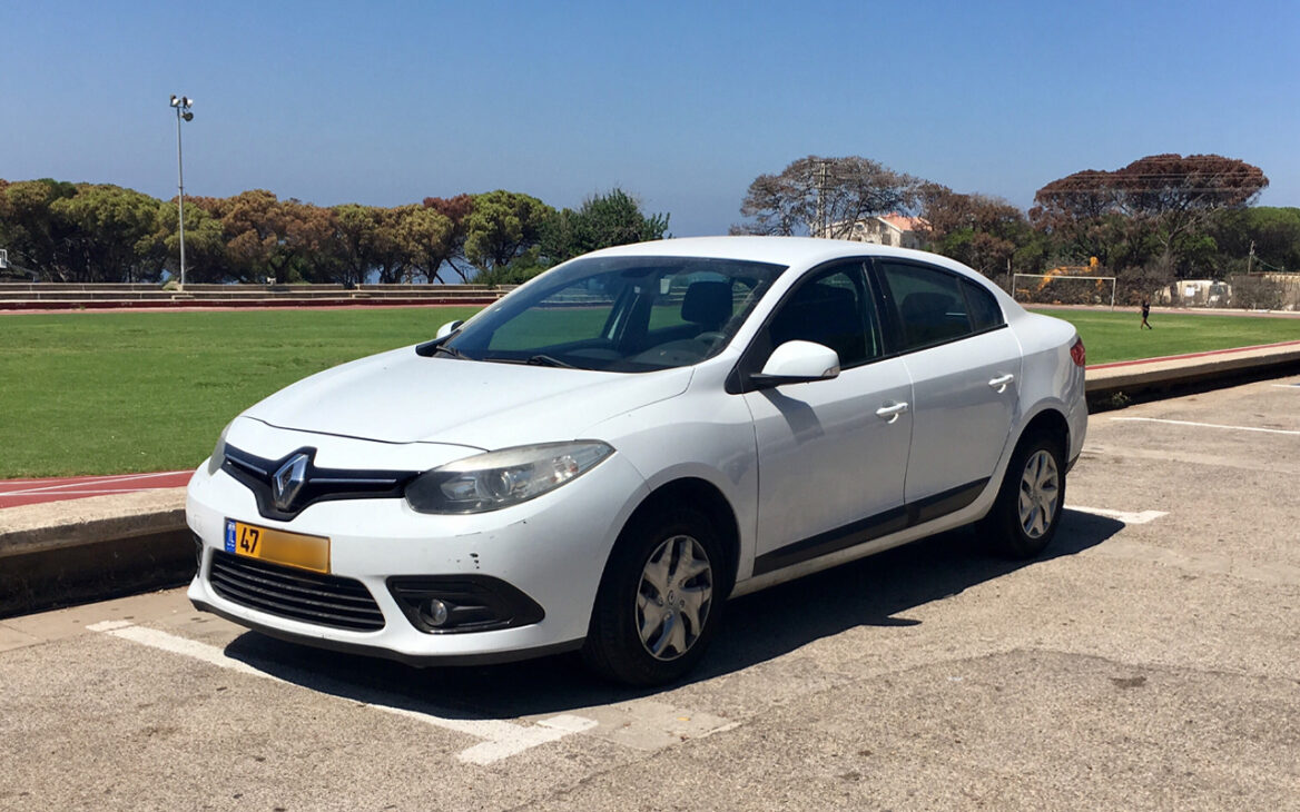 7 carros usados esquecidos que valem ouro robustos com manutenção conhecida e bom custo benefício Renault fluence