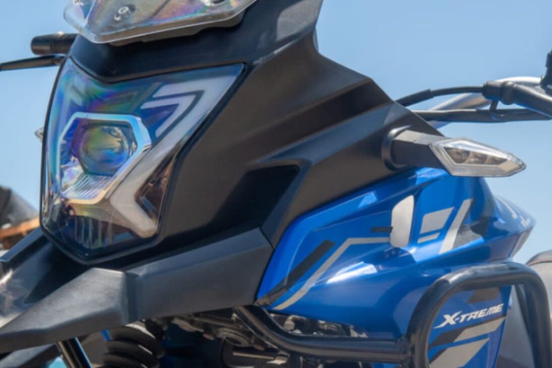 A Avelloz usou a nova AZ160 Xtreme, vendida por menos de R$ 18 mil, como estratégia para competir diretamente o domínio da Honda Bros 160 e da Yamaha Crosser 150 no Brasil