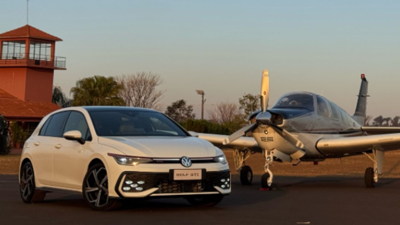 A VW reaquece a briga dos esportivos com o Golf GTi de 5,9s e o Jetta GLi de 6,7s, mas os preços altos podem limitar as vendas