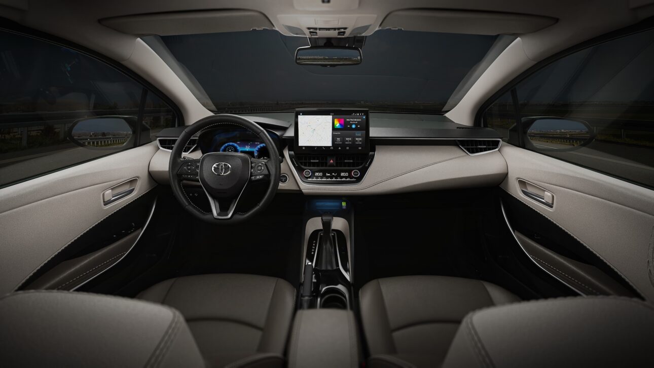 Por R$ 85 mil, Toyota Corolla Altis 2.0 2017: sedã sofisticado e mais barato que um Volkswagen T-Cross 1.0 turbo 0 km