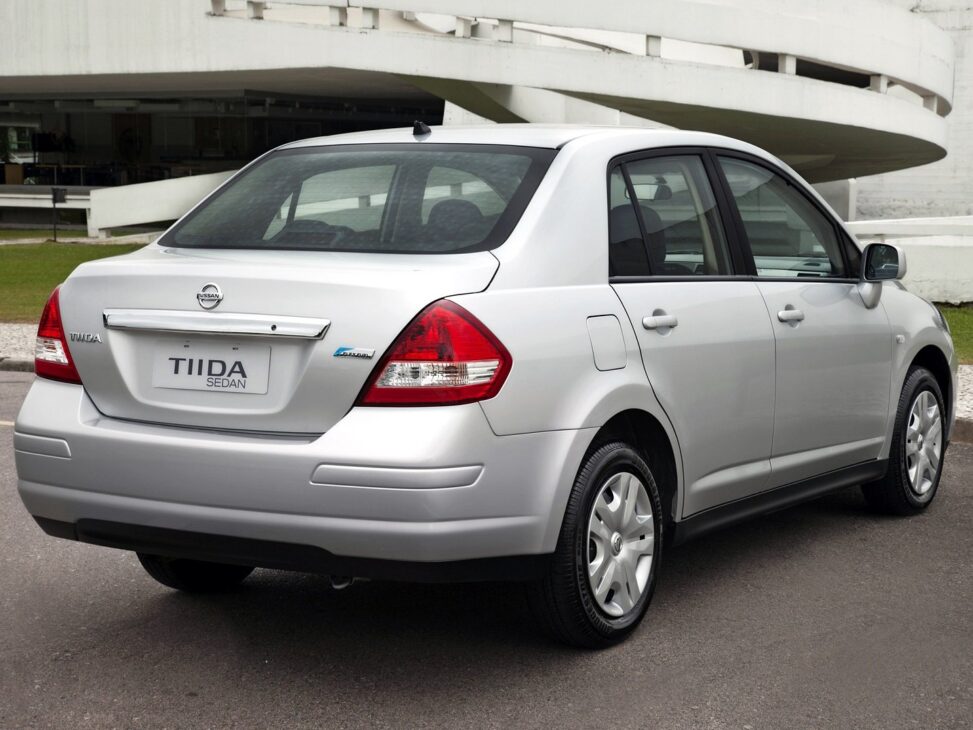 Quer um carro confiável e econômico? Descubra 4 carros que já saíram de linha mas que oferecem baixo custo de manutenção. 