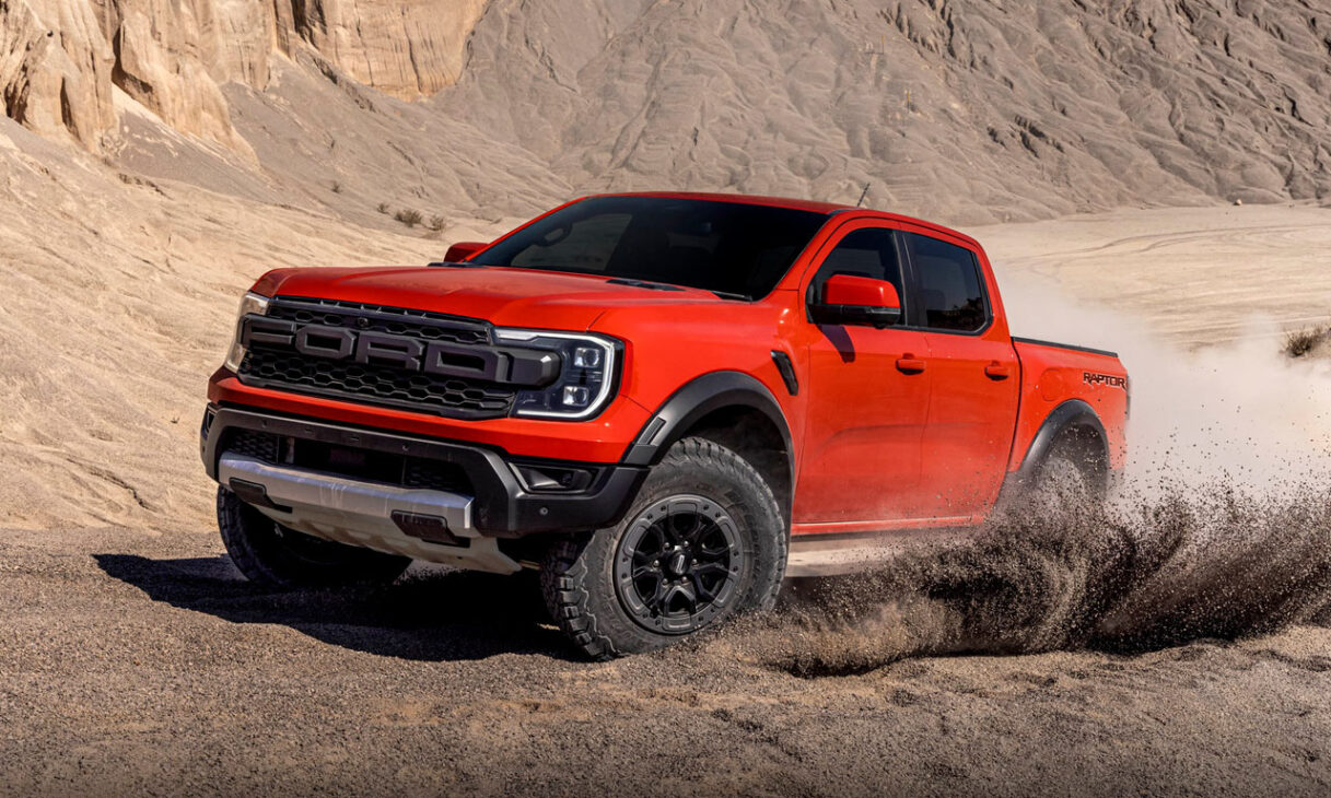 Sonha com um 4x4? Conheça 4 carros usados e baratos que custam entre 40 e 70 mil reais. A aventura está a um passo, sem gastar uma fortuna.