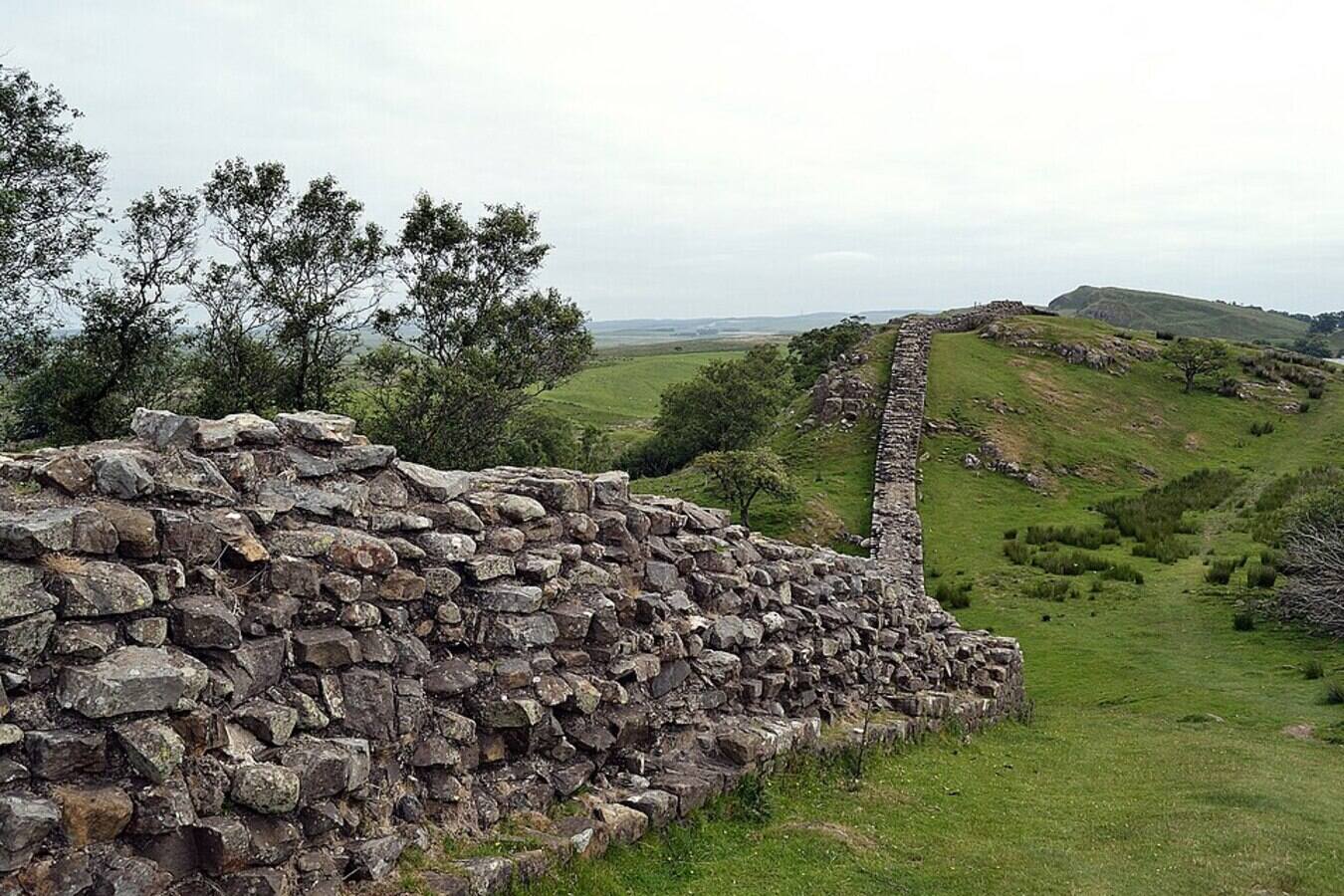 Muralha de Adriano, Muralha, Romanos