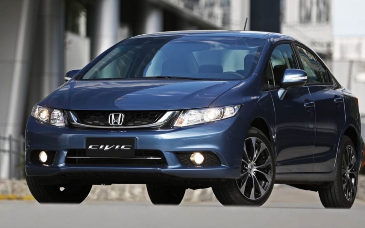 4 carros usados da Honda que custam entre R$ 35 e R$ 90 mil e entregam 'confiabilidade lendária', consumo acima de 13 km/l e revisões acessíveis