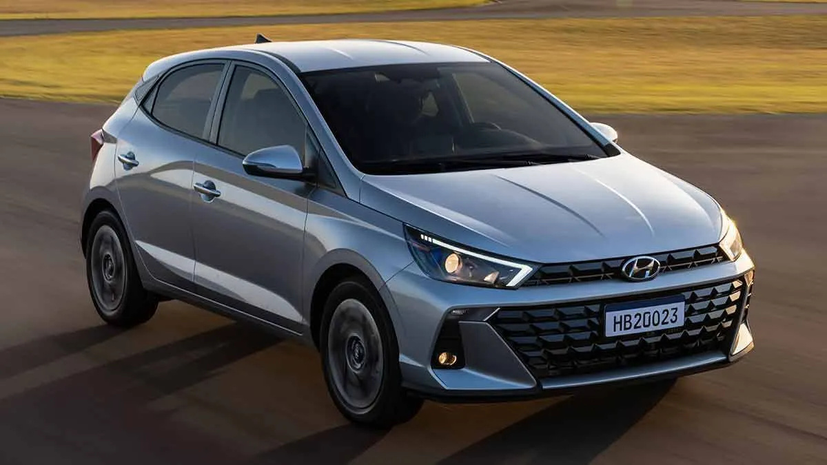 Conheça os 3 carros que mais mantêm valor no mercado brasileiro. A revenda do Hyundai HB20, Honda HR-V e Toyota Hilux surpreende.