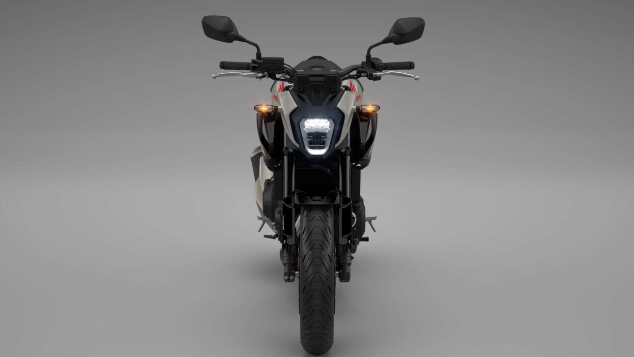 Nova Honda CB500 Hornet 2026 chega ao Brasil com painel TFT, motor reprogramado, design renovado e preço oficial de R$ 43.040.