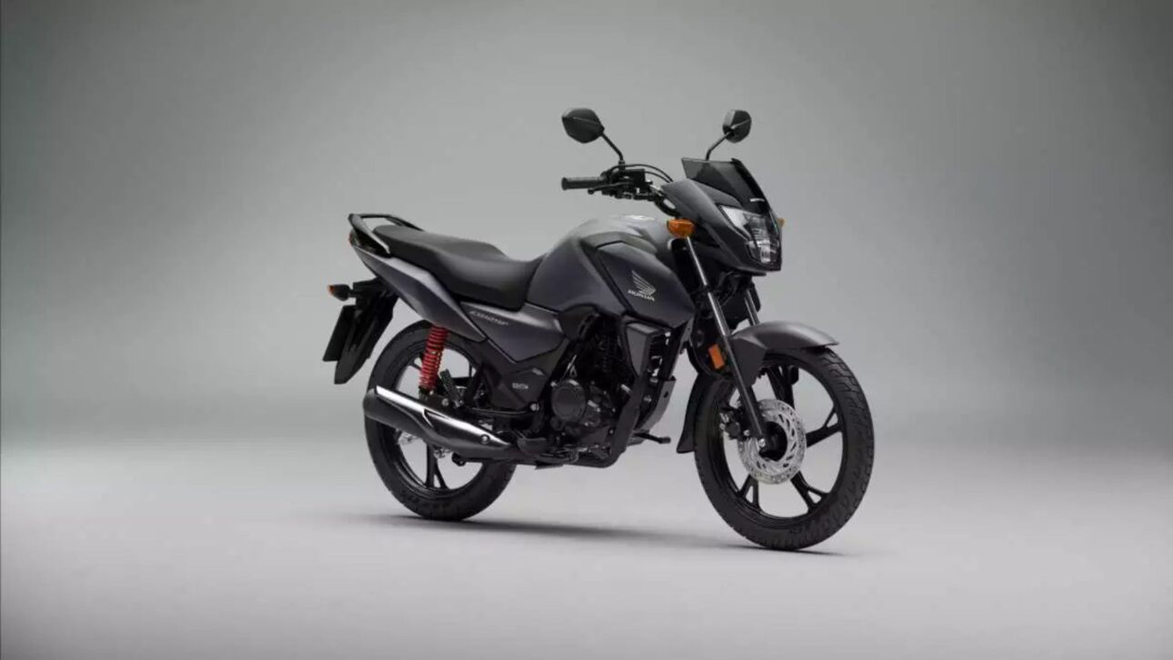 Honda CB125F 2026 faz mais de 66 km/l, tem autonomia de 700 km e painel digital. Conheça a nova moto urbana mais econômica do mercado.