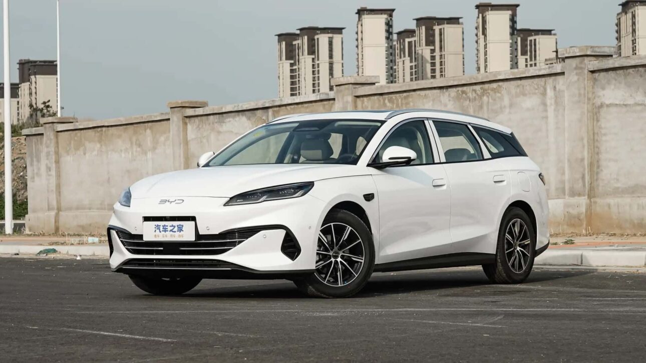 Nova BYD Seal 06 DM-i Wagon estreia na China com até 2.000 km de autonomia, consumo de 31,7 km/l e preço de carro popular.
