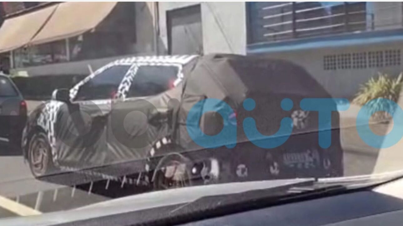 Novo Hyundai HB20 2026 é flagrado. (Imagem: Mobi Auto)