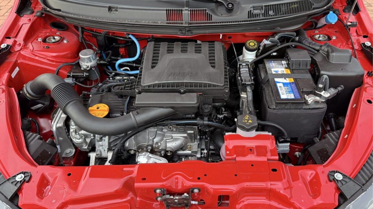Fiat relança Argo Trekking 2026 com motor 1.3, câmbio manual e preço abaixo de R$ 100 mil. Veja novidades, tabela de versões e ajustes no mercado. (Imagem: Autoentusiastas)