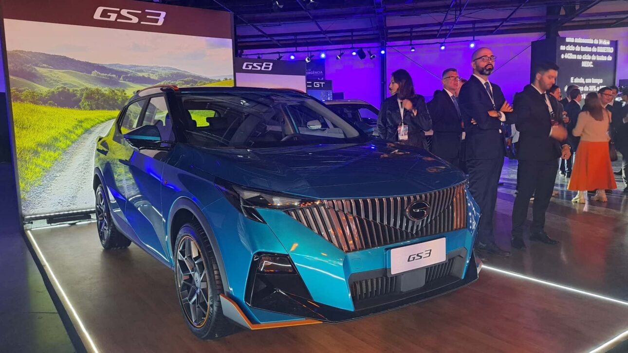 GAC GS3 2025 chega ao Brasil com motor 1.5 turbo e tecnologia avançada para competir com T-Cross, Creta e Corolla Cross com preço competitivo.