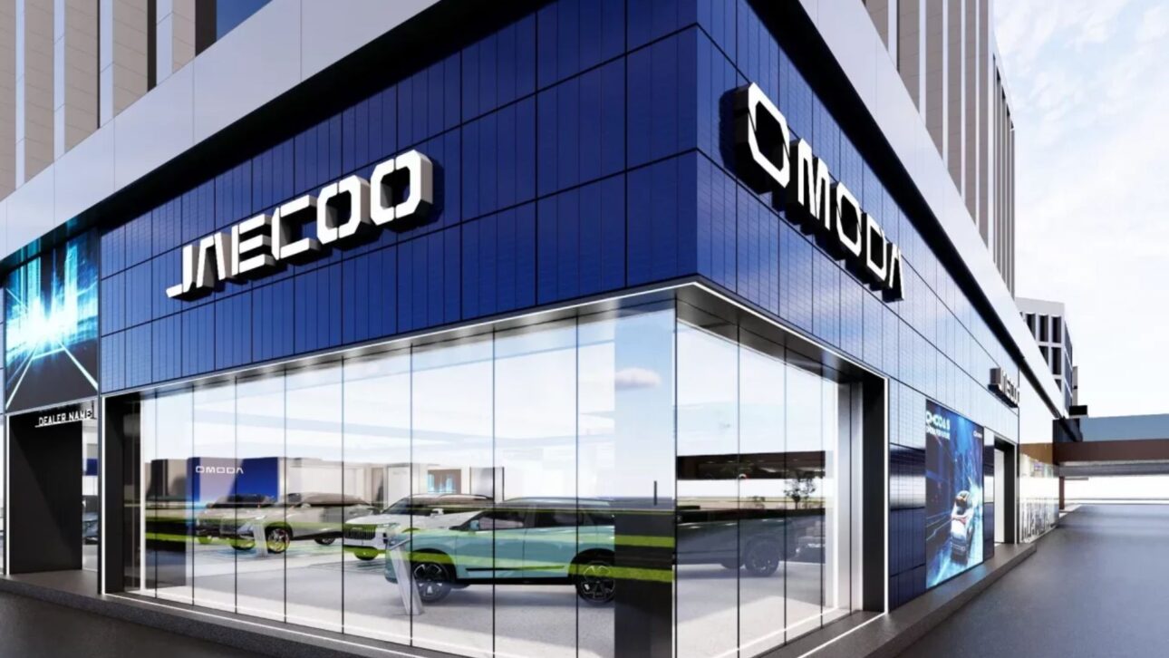 Omoda Jaecoo mira produção na fábrica de Jacareí, mas disputa por terreno pode alterar planos industriais no Brasil.